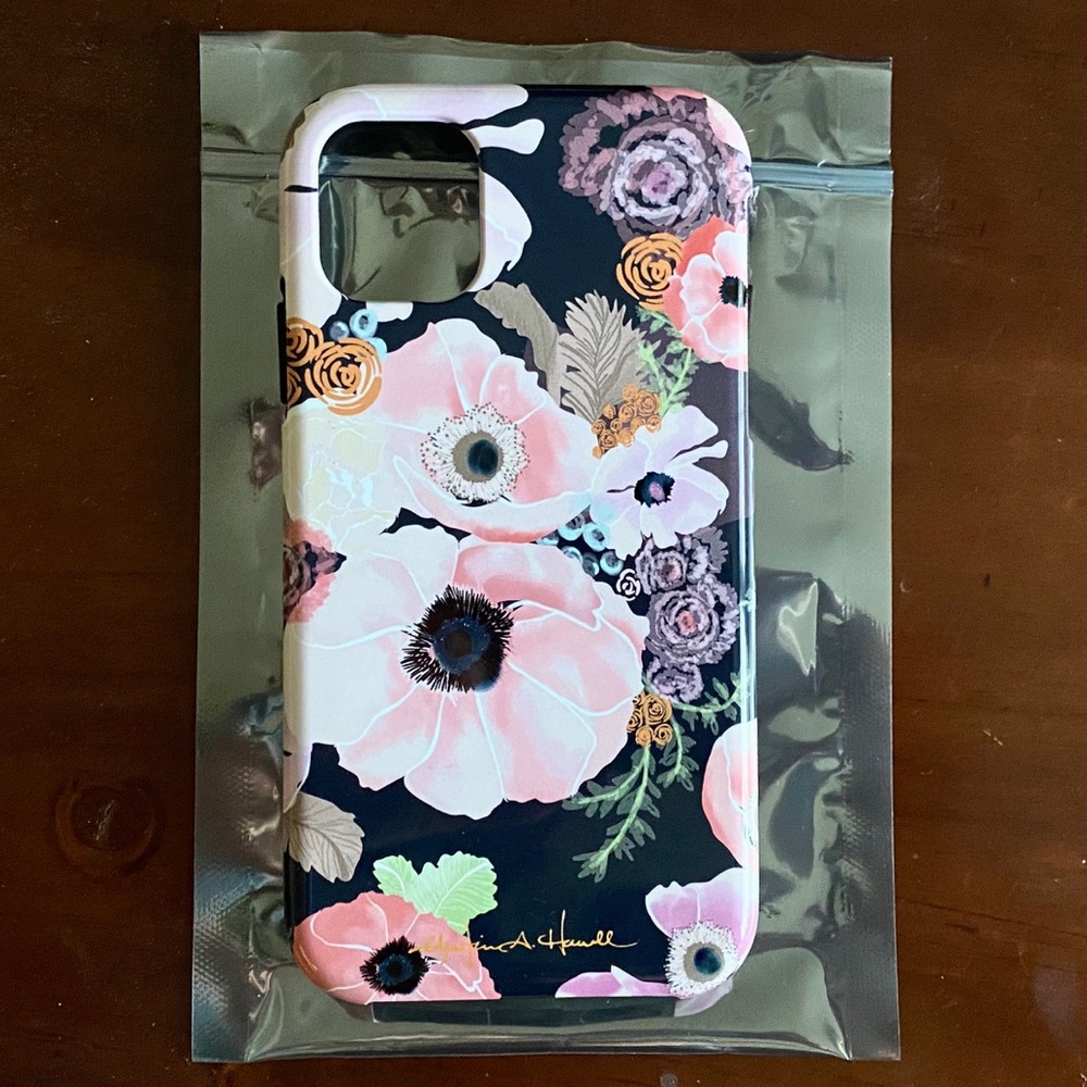 BRAND NEW + UNUSED iPhone 11 Case
